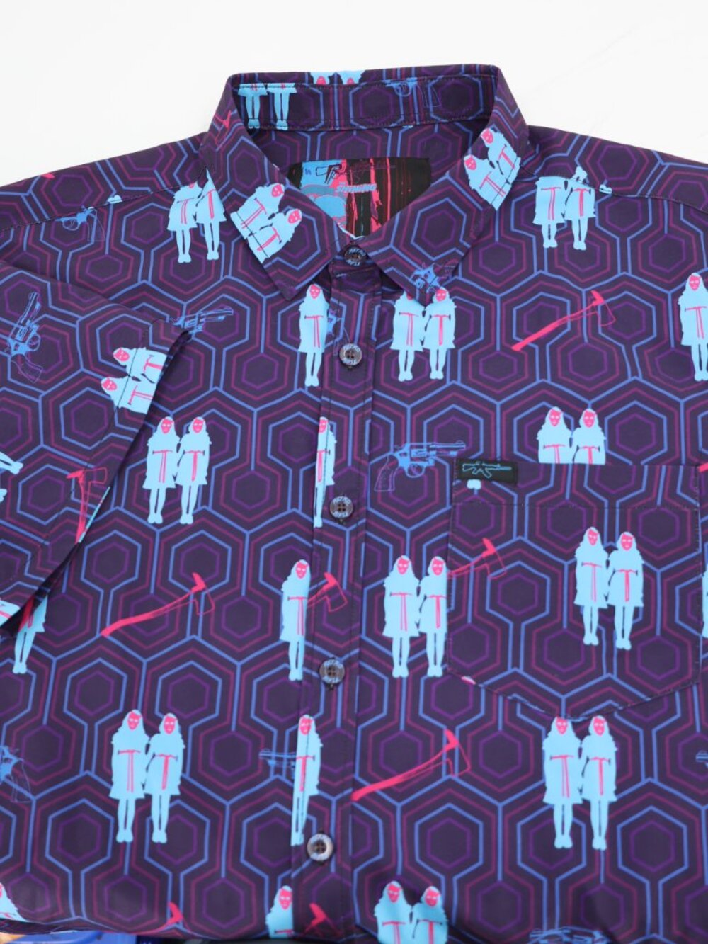 Retro Rifle Shirt Men's XL The Shining Twins Short Sleeve Button Up Performance